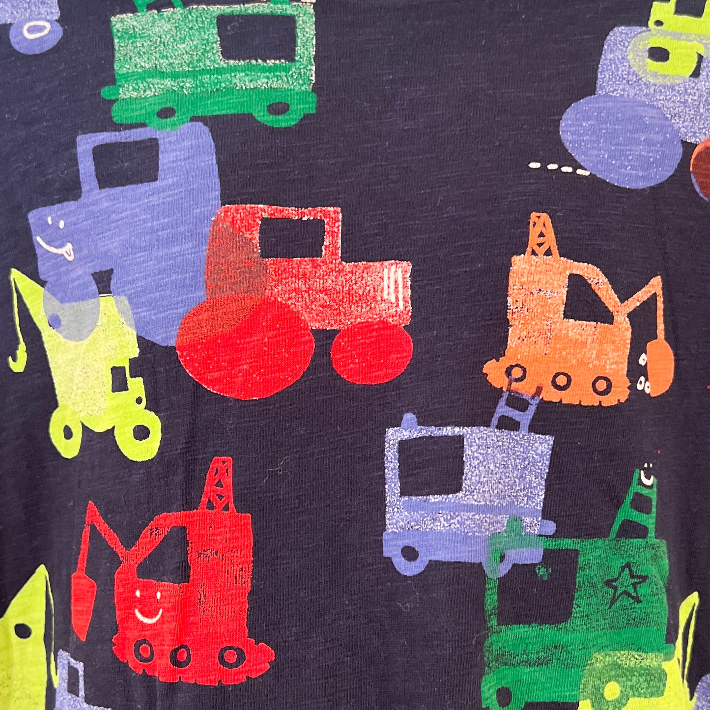 Tractor Print Long Sleeve Top Size 5-6 Years