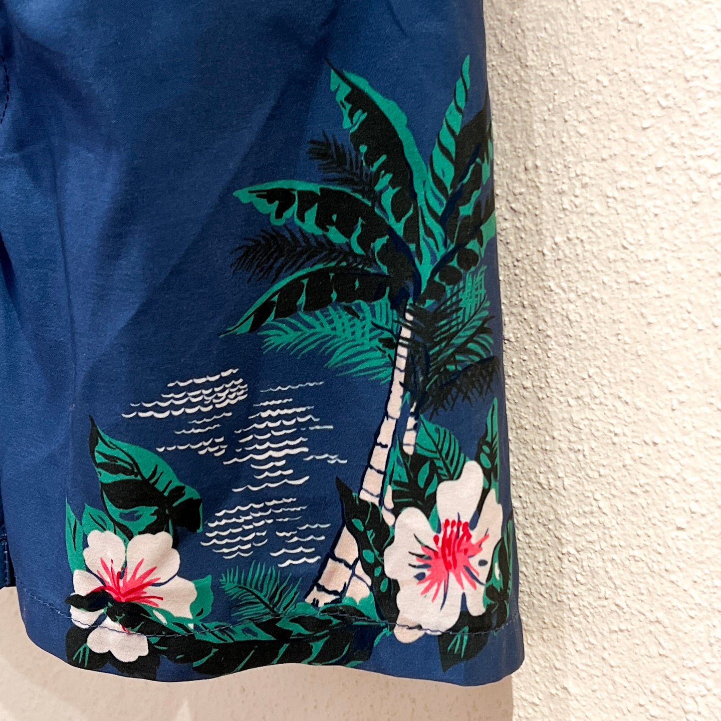 Palm Print Boardshorts Size 3