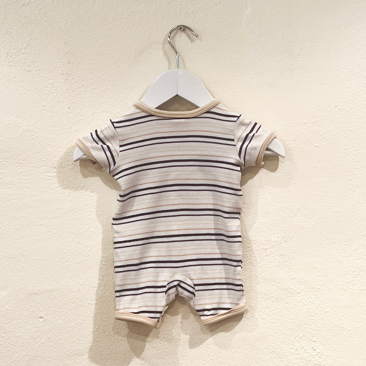 Giraffe Shortie Romper Size 000