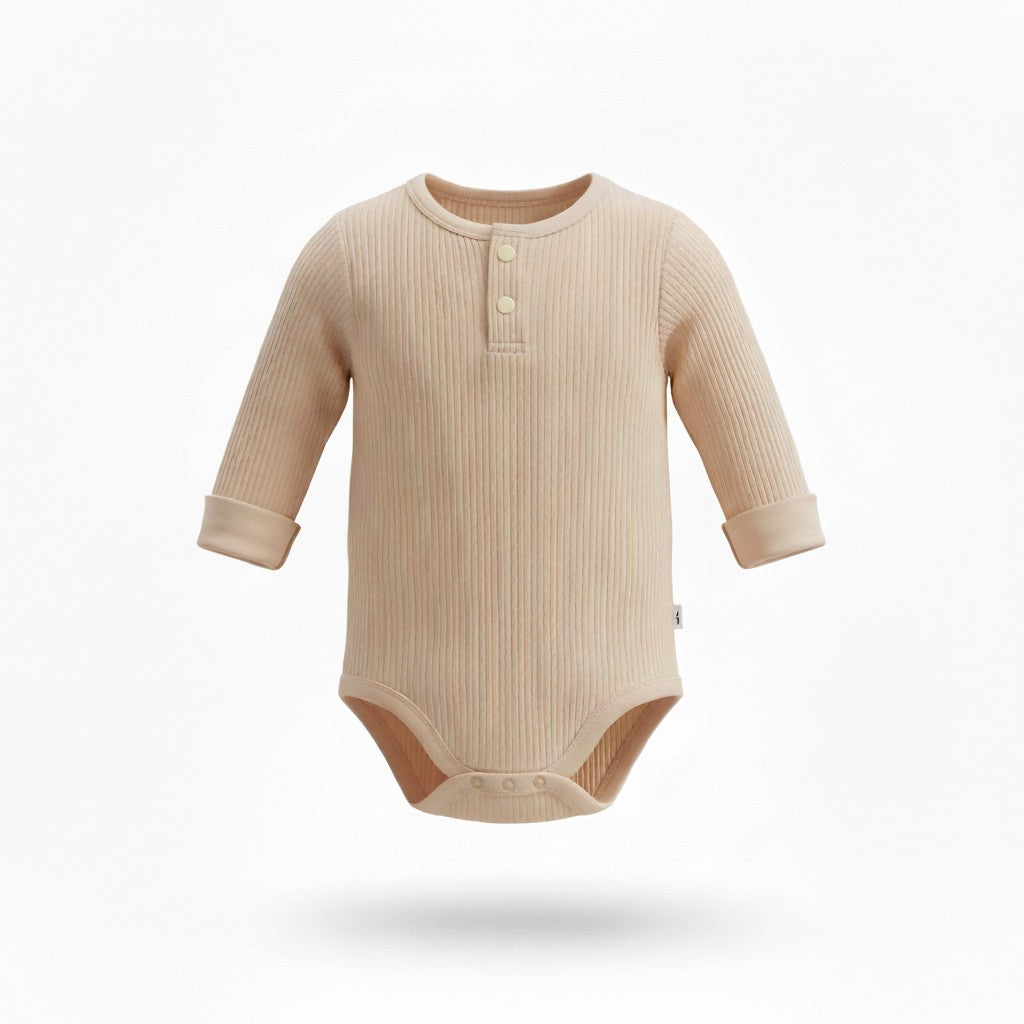 Preloved children’s clothing in Perth – Newborn Snugglehunny Bodysuit from Lottie Loves