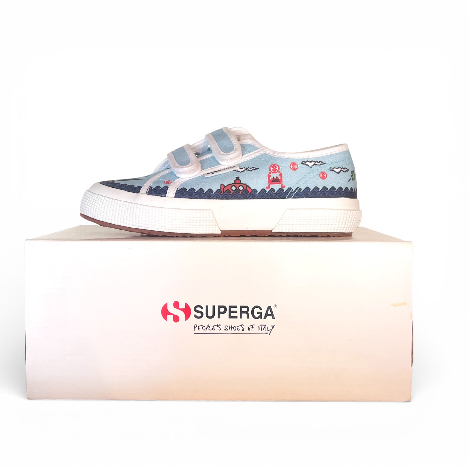 Preloved children’s clothing in Perth – Superga 2750 Sneaker from Lottie Loves